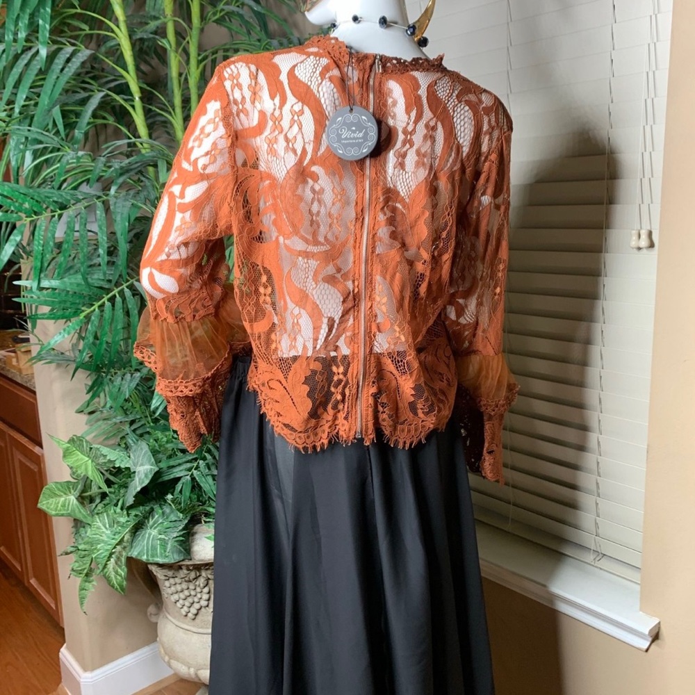 NTW Sexy Lace Top Size Medium - Picture 3 of 7